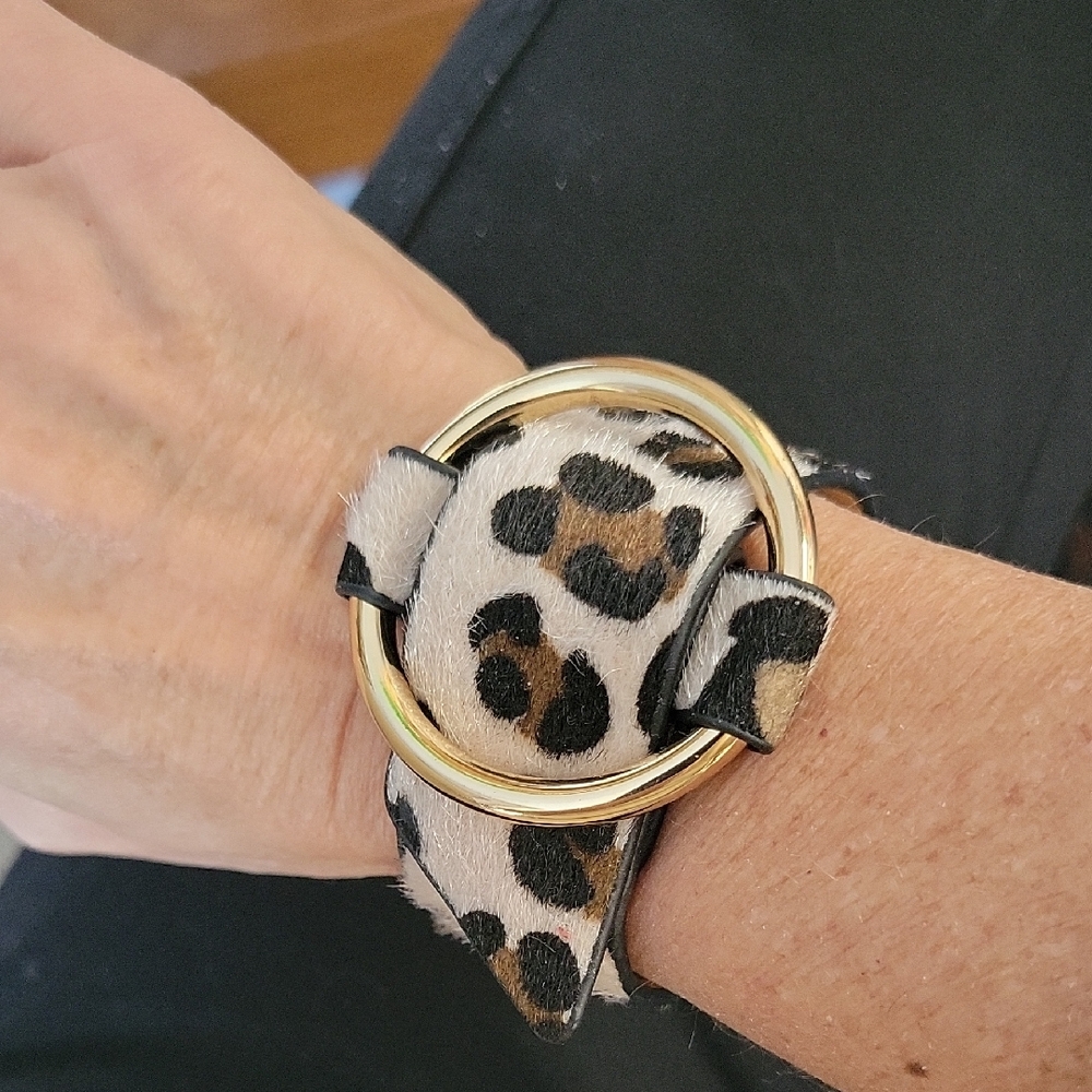 LEOPARD PRINT HAIRON BRACELET